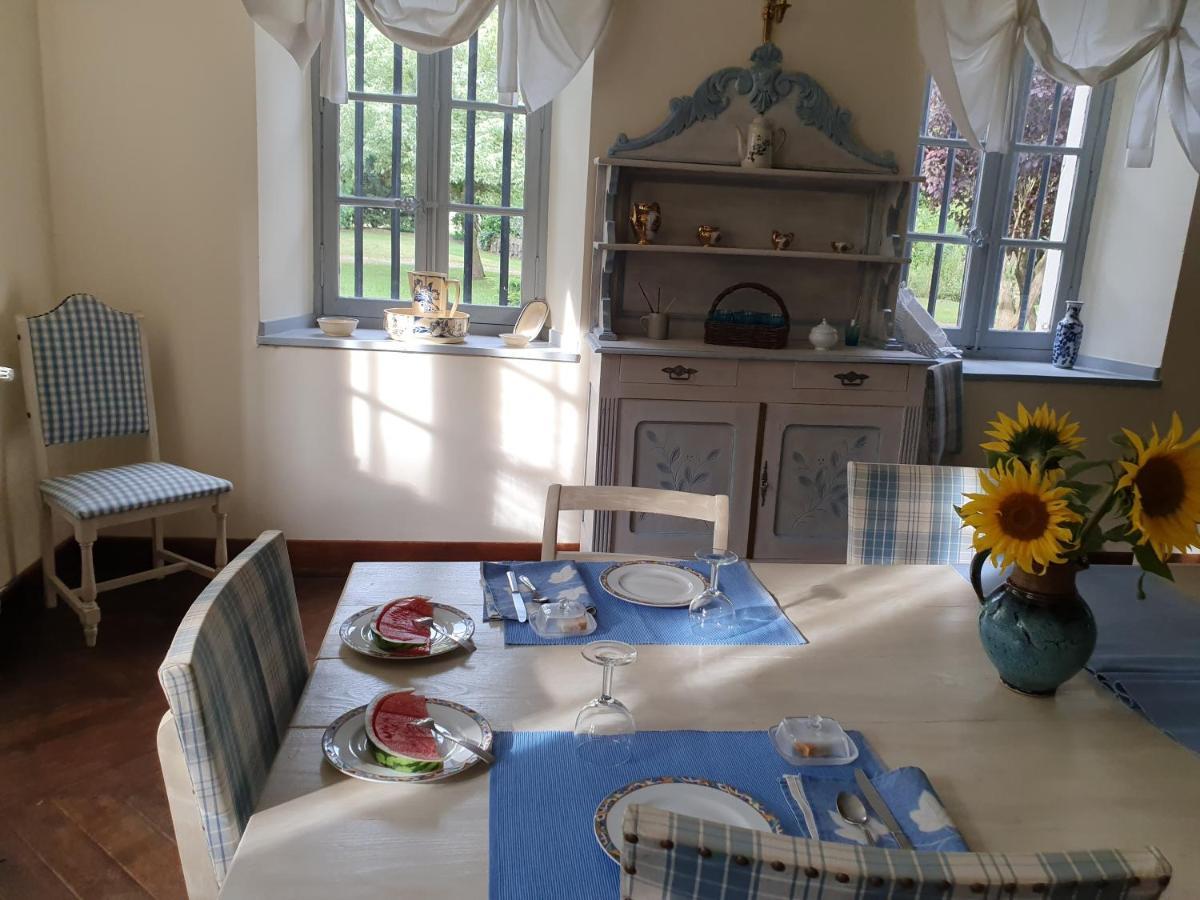 Bed & Breakfast Domaine De Marlas - D'hôtes